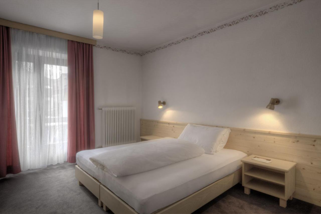 Hotel La Tambra Corvara in Badia Kültér fotó